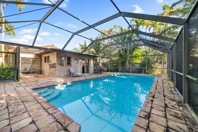 2550 Trapp Ave, Coconut Grove, FL 33133 - Photo 15