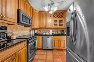 2550 Trapp Ave, Coconut Grove, FL 33133 - Photo 13