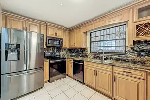 12787 NW 10th Ln, Miami, FL 33182 - Photo 15