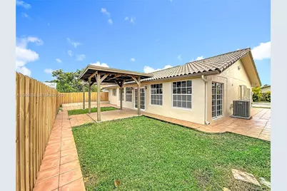 12787 NW 10th Ln, Miami, FL 33182 - Photo 43
