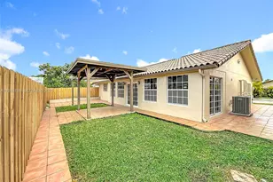 12787 NW 10th Ln, Miami, FL 33182 - Photo 43