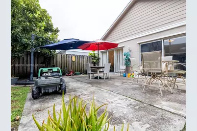 206 SW 159th Way, Sunrise, FL 33326 - Photo 41