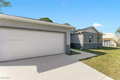 164 Thorton Ave S, Lehigh Acres, FL 33974 - Photo 3