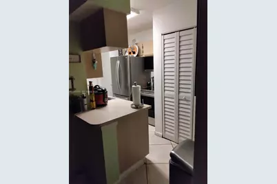 18318 NW 68 Av #E, Hialeah, FL 33015 - Photo 3