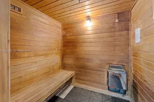 3470 E Coast Ave, Miami, FL 33137 - Photo 23