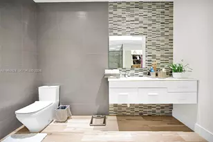 433 NW 127th Ave, Miami, FL 33182 - Photo 49