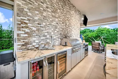 433 NW 127th Ave, Miami, FL 33182 - Photo 27