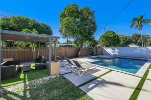 200 Carlisle Dr, Miami Springs, FL 33166 - Photo 37