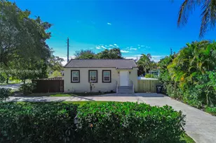 200 Carlisle Dr, Miami Springs, FL 33166 - Photo 39