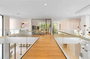 1417 N Venetian Way, Miami, FL 33139 - Photo 39