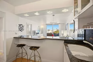 465 Ocean Dr, Miami Beach, FL 33139 - Photo 15