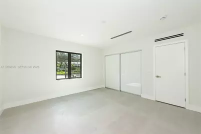 101 SW 25th Rd, Miami, FL 33129 - Photo 31