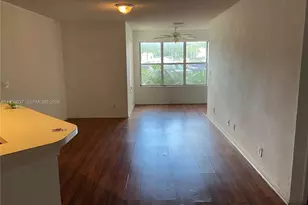 3320 N Pinewalk Dr N, Margate, FL 33063 - Photo 9