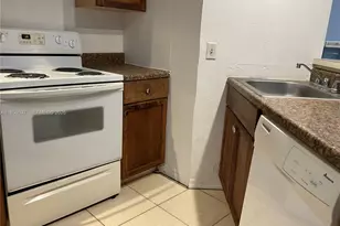 3320 N Pinewalk Dr N, Margate, FL 33063 - Photo 21