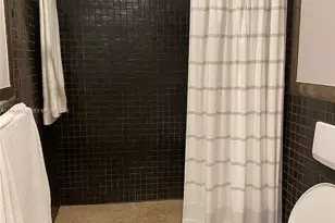 13499 Biscayne Blvd, North Miami, FL 33181 - Photo 33