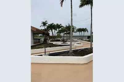 13499 Biscayne Blvd #PH1704, North Miami, FL 33181 - Photo 5