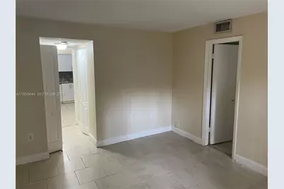 4235 N University Dr #107, Sunrise, FL 33351 - Photo 11