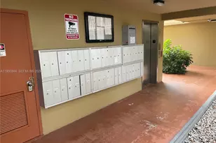 4235 N University Dr, Sunrise, FL 33351 - Photo 31