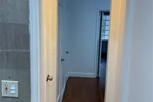 901 Pennsylvania Ave, Miami Beach, FL 33139 - Photo 9