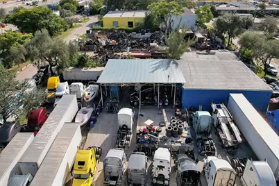 850 NW 12th Ter, Pompano Beach, FL 33069 - Photo 13