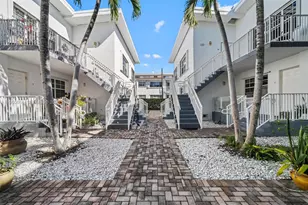 9725 Bay Harbor Terrace, Bay Harbor Islands, FL 33154 - Photo 3