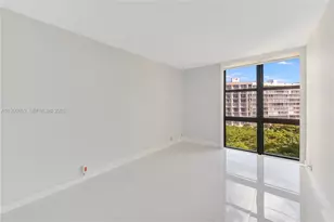 1121 Crandon Blvd, Key Biscayne, FL 33149 - Photo 15