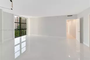 1121 Crandon Blvd, Key Biscayne, FL 33149 - Photo 7