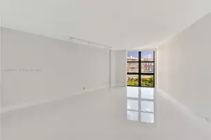 1121 Crandon Blvd, Key Biscayne, FL 33149 - Photo 9