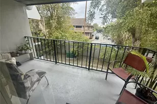10413 N Kendall Dr, Miami, FL 33176 - Photo 11