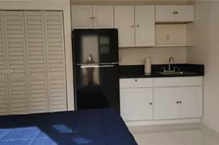 17930 SW 136th Ave, Miami, FL 33177 - Photo 3