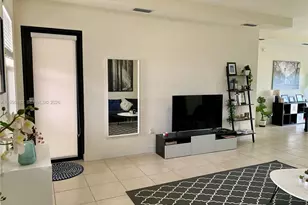 10455 NW 82nd St, Doral, FL 33178 - Photo 5