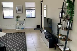 10455 NW 82nd St, Doral, FL 33178 - Photo 11