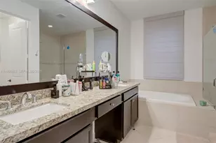 3338 W 97th Terrace, Hialeah, FL 33018 - Photo 35