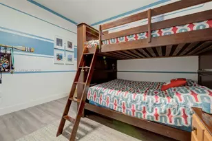 3338 W 97th Terrace, Hialeah, FL 33018 - Photo 41