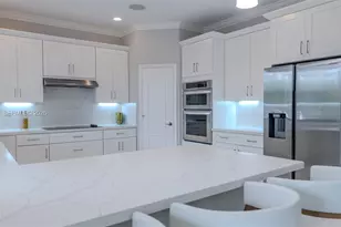 18540 SW 43rd St, Miramar, FL 33029 - Photo 11