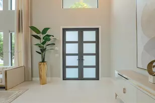 18540 SW 43rd St, Miramar, FL 33029 - Photo 3