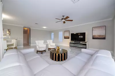 18540 SW 43rd St, Miramar, FL 33029 - Photo 21