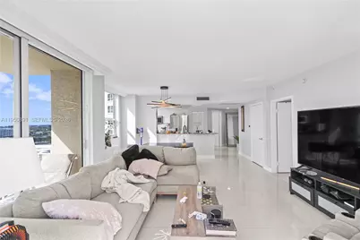 19501 W Country Club Dr #1904, Aventura, FL 33180 - Photo 9