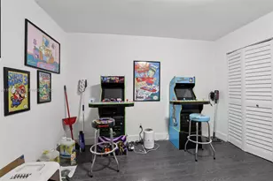 1630 W 46th St, Hialeah, FL 33012 - Photo 11