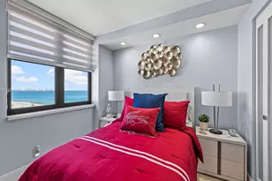 2555 Collins Ave, Miami Beach, FL 33140 - Photo 41