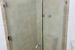 1450 NE 191st St, Miami, FL 33179 - Photo 3