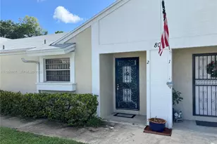 809 NE 214th Ln, Miami, FL 33179 - Photo 1