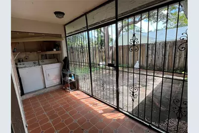 809 NE 214th Ln #2, Miami, FL 33179 - Photo 7