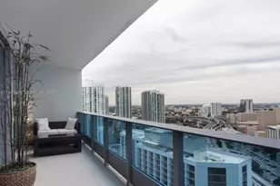 200 Biscayne Blvd Way, Miami, FL 33131 - Photo 5