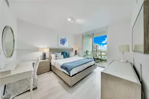 90 SW 3rd St, Miami, FL 33130 - Photo 1