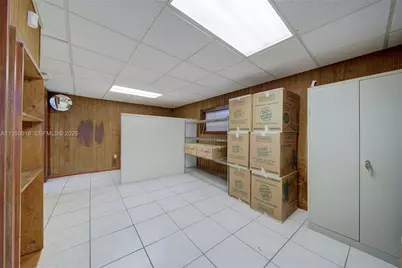 330 W 9th St, Hialeah, FL 33010 - Photo 9