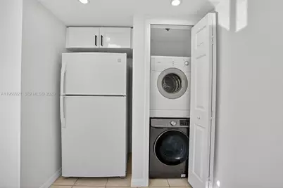 2475 NW 16th St Rd #310, Miami, FL 33125 - Photo 39