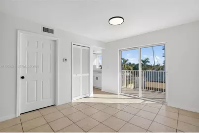 2475 NW 16th St Rd #310, Miami, FL 33125 - Photo 7