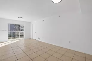 2475 NW 16th St Rd, Miami, FL 33125 - Photo 3