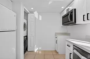 2475 NW 16th St Rd, Miami, FL 33125 - Photo 11